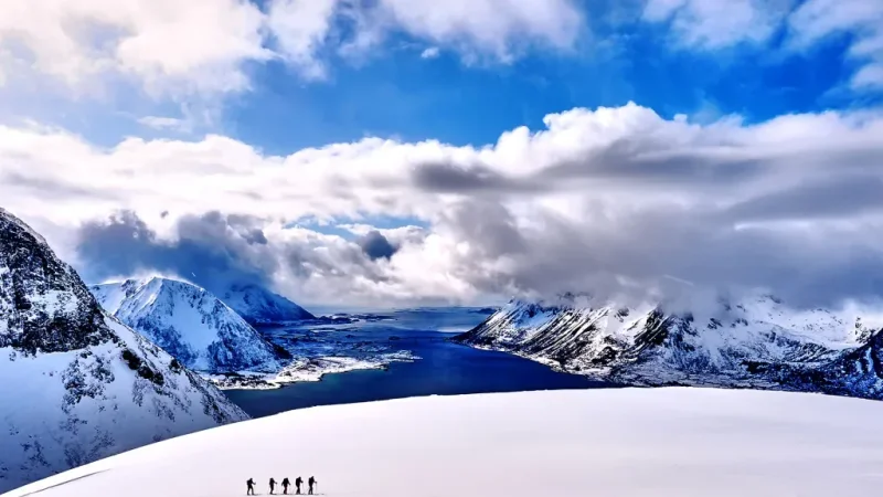 Featured image for post: SkiLof 4 - Svarttinden (736m)