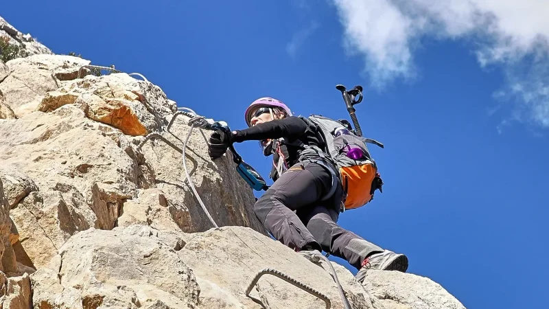 Featured image for post: Ví­a Ferrata de la Croqueta de Obarra (K4)