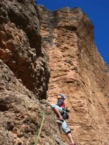 Estamos que nos subimos por las paredes! J.A. Sanz, Riglos