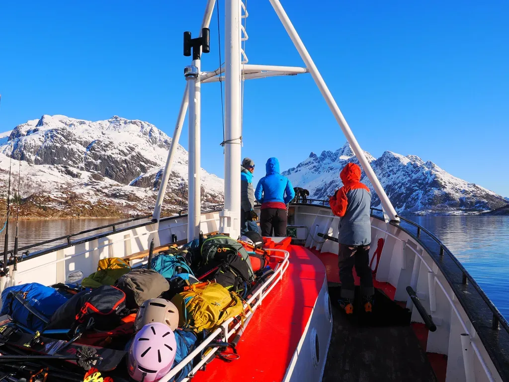 SkiLof 3 - Un garbeo desde el Trollfjord