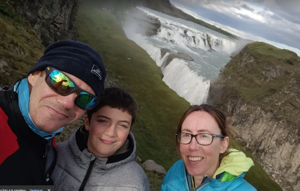 Gullfoss, una bestialidad para los que venimos del secano... ;-p