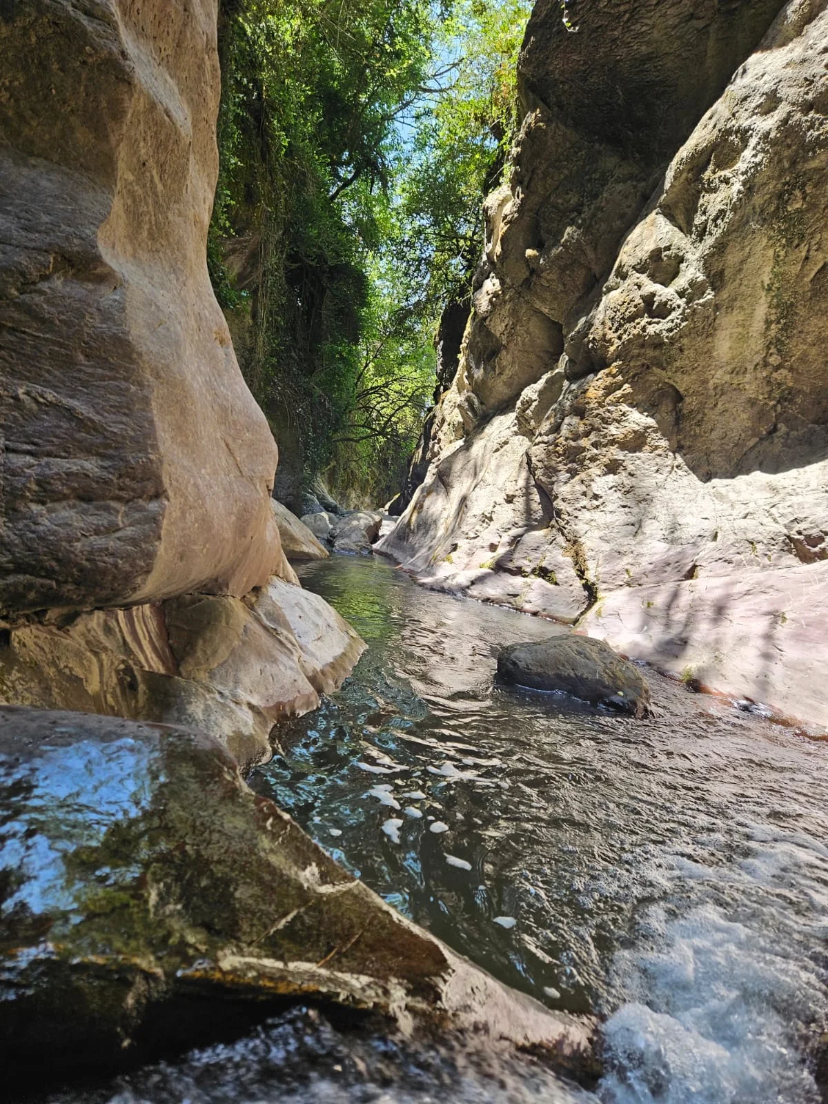 barranco-de-las-12-cascadas-de-liri-2 -