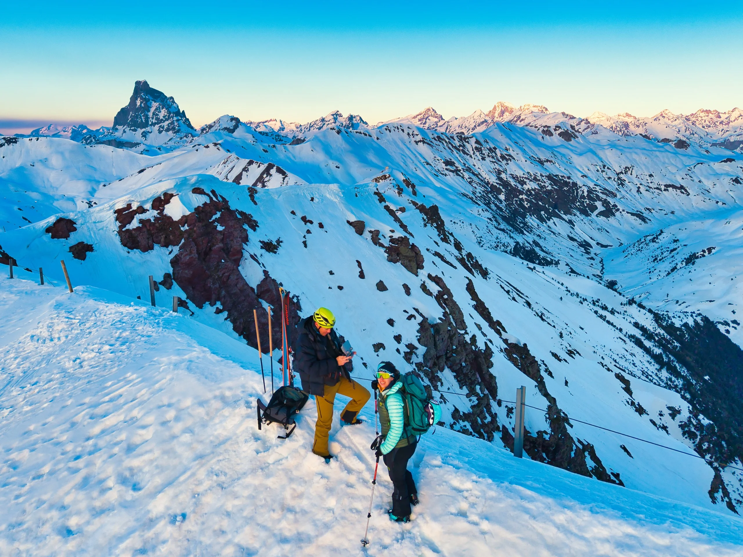 lrs-la-raca-sunset-skimo - cima